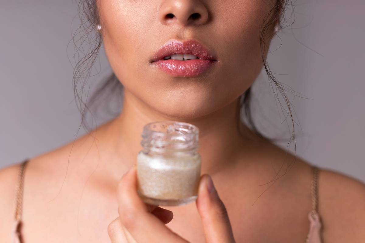Flowchart illustrating steps to choose an ideal organic moisturizer
