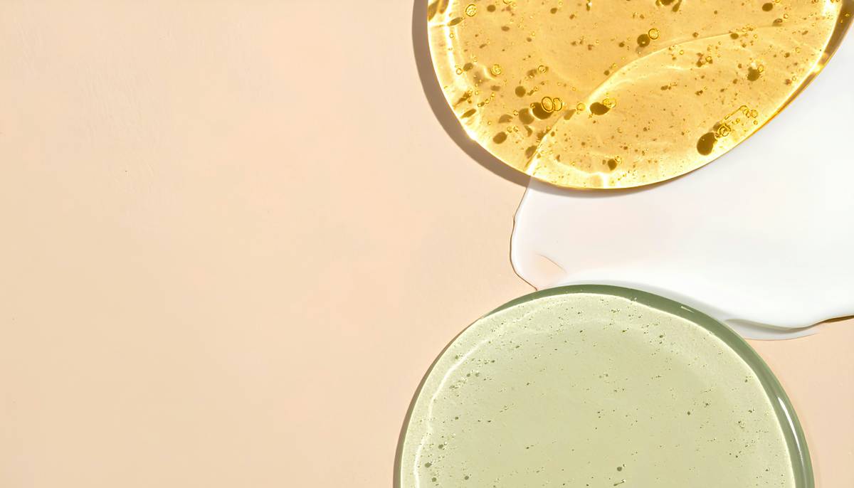 Before and after photos showing improved skin hydration