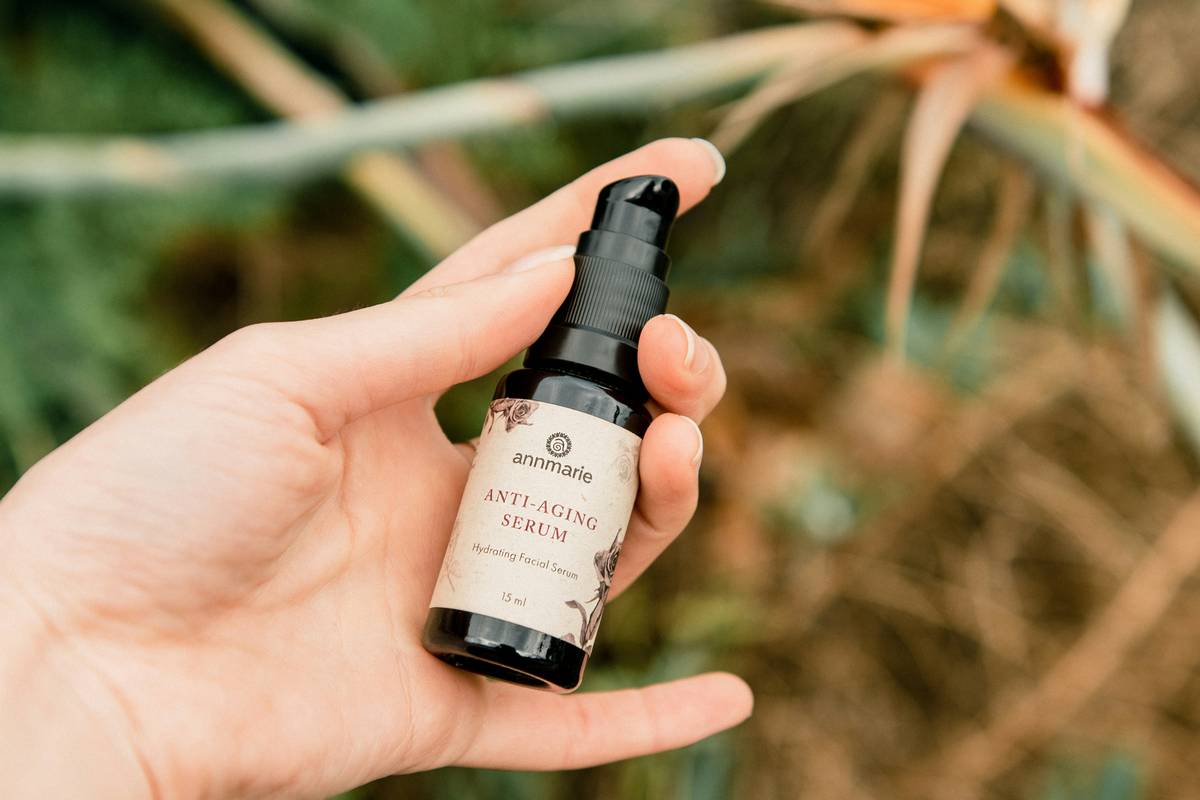 Is Vegan Face Gel the Secret to Glowing Skin? Unlocking the Power of Organic Moisturizers