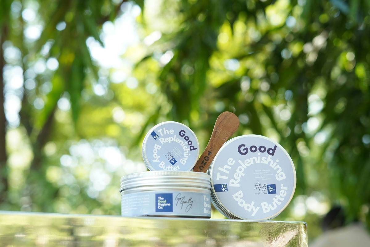 Why Pure Moisture Cream is the Holy Grail of Organic Skincare (and How to Use It Right)