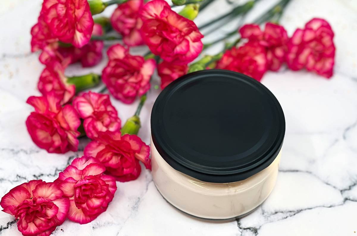 Floral Skincare Balm: Your Skin’s Secret Weapon for Organic, Radiant Moisture