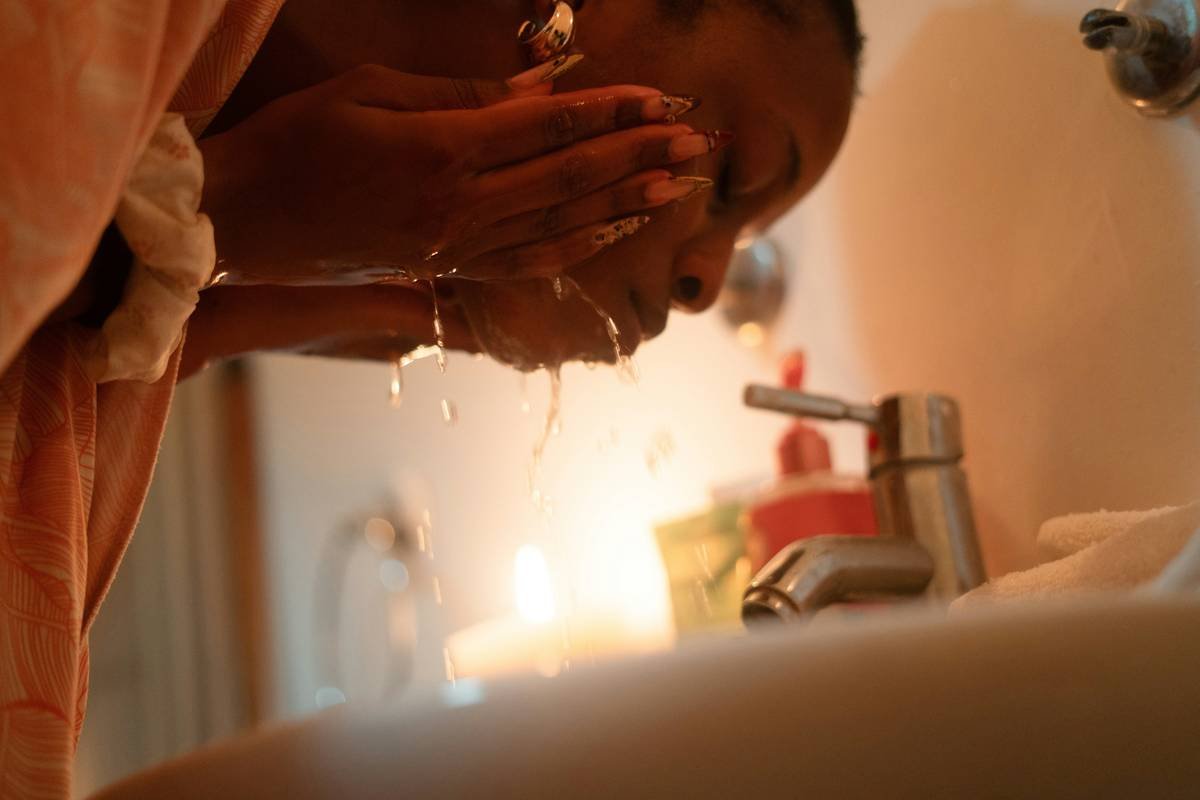 Why Your Skin’s Still Thirsty—And How Real Natural Face Moisture Actually Works